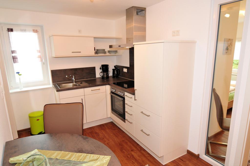 Fewo Samanta Schmider- Auch Kurzfristig Ep Karten Garantiert! Apartamento Rust Quarto foto